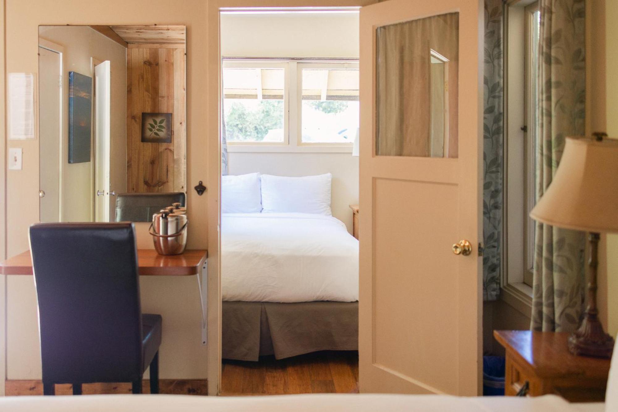 Motel Fernwood *